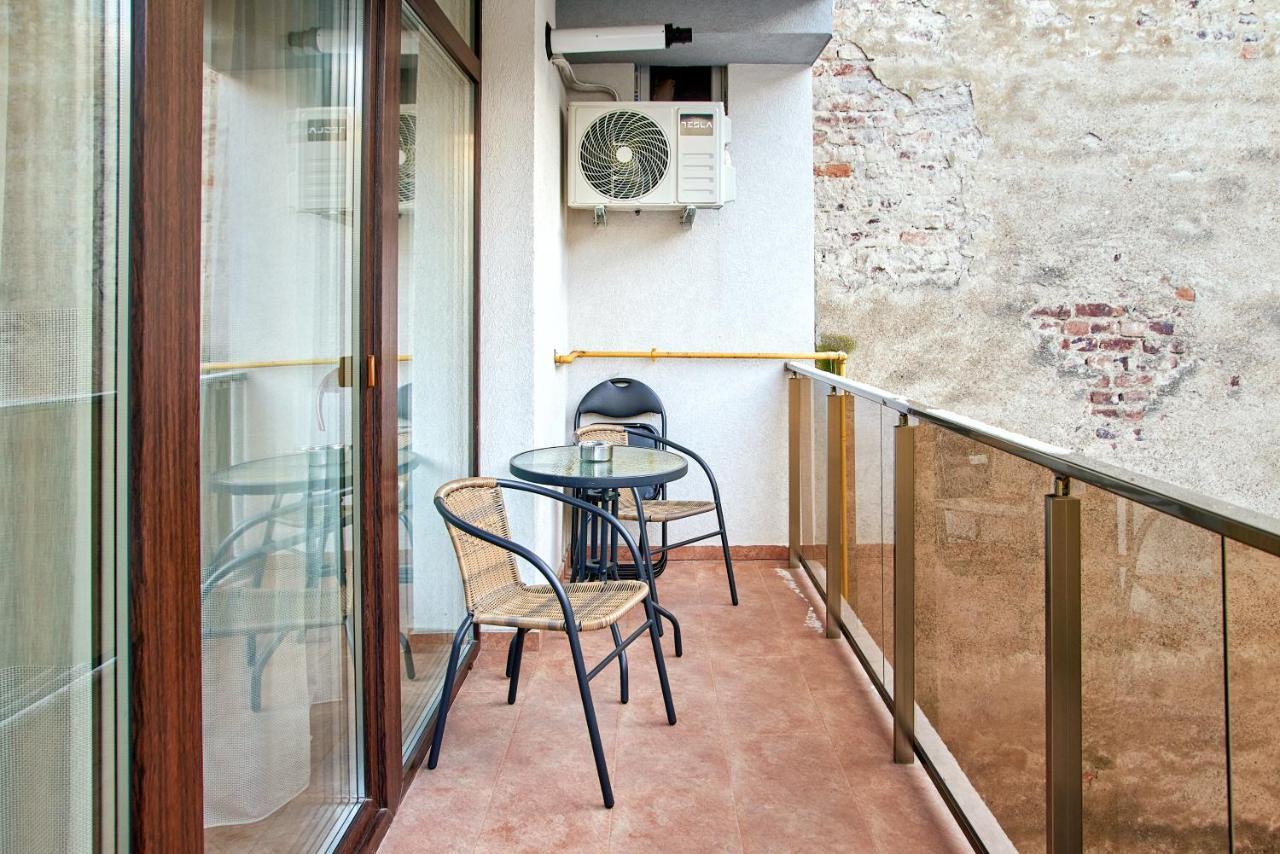 Nuuc Aparthotel Kolozsvár Kültér fotó